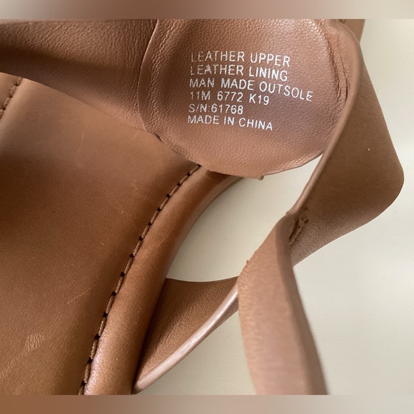 Tory Burch Claire Thong Sandals - Picture 6 of 6